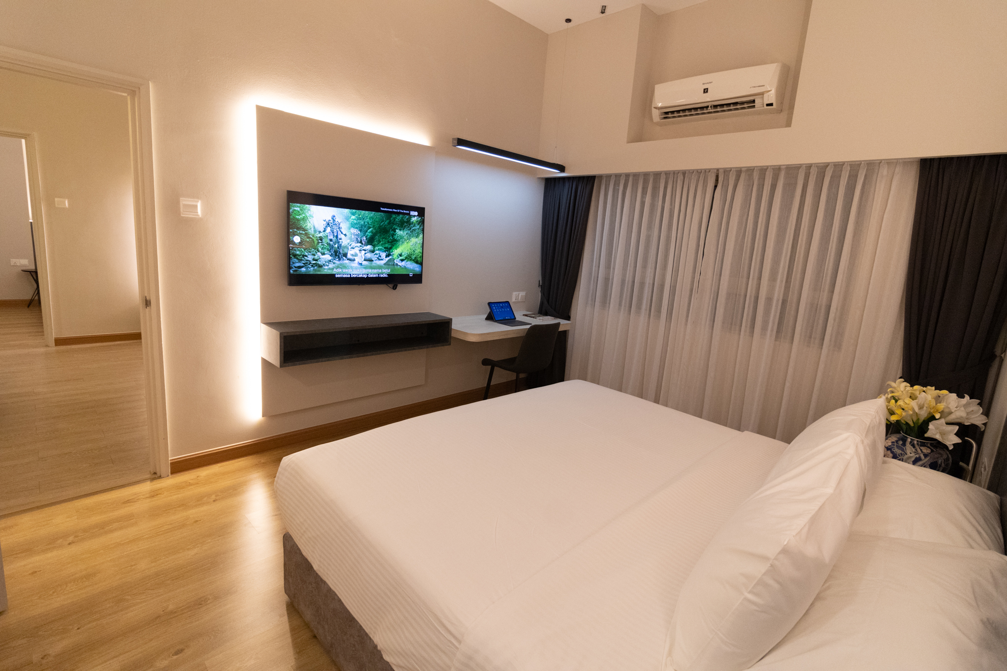 crown-two-bedroom-deluxe-4