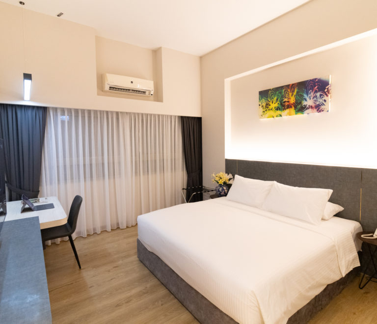 crown-three-bedroom-1
